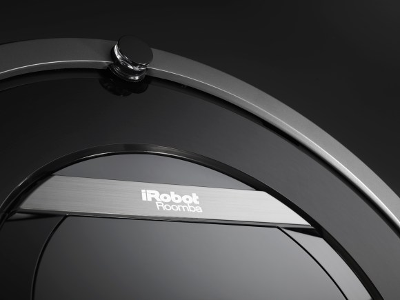 iRobotTest_Back_Focus_0145_Retouched_HERO